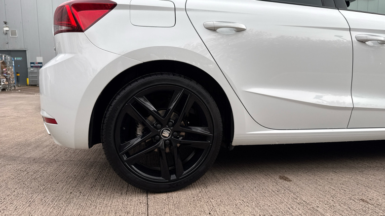 SEAT Ibiza 1.0 TSI 110 FR Sport [EZ] 5dr Petrol Hatchback